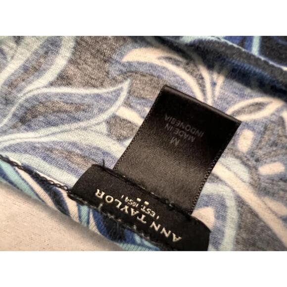 Ann Taylor Women's Long Sleeve Top with Blue Paisley Print - Picture 3 of 3